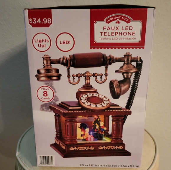Vintage Style Christmas Rotary Phone Decor - Picture 5 of 12